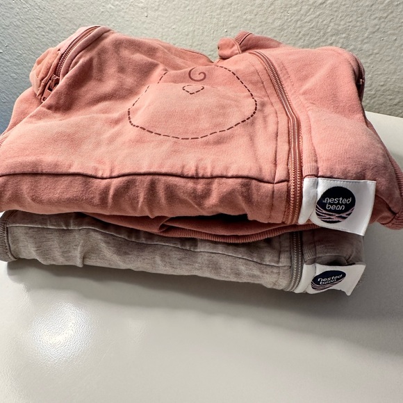 SOLD - 2 Nested Bean, Zen One swaddles. - Picture 6 of 7
